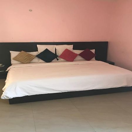 02 Arena Suites Mobushipe Buitenkant foto